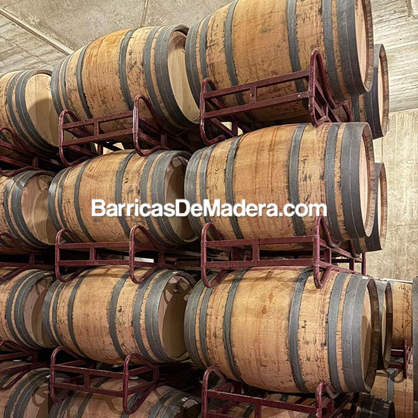 040-2026 Lote de 180 barricas usadas de 225L.